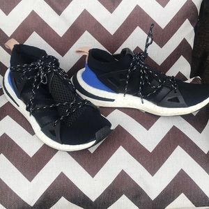 Adidas ARKYN sneakers